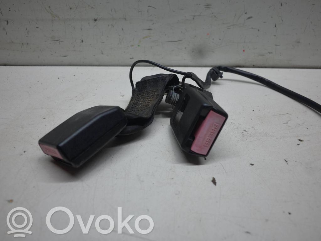 Citroen C4 I Hebilla del cinturón de seguridad trasero 