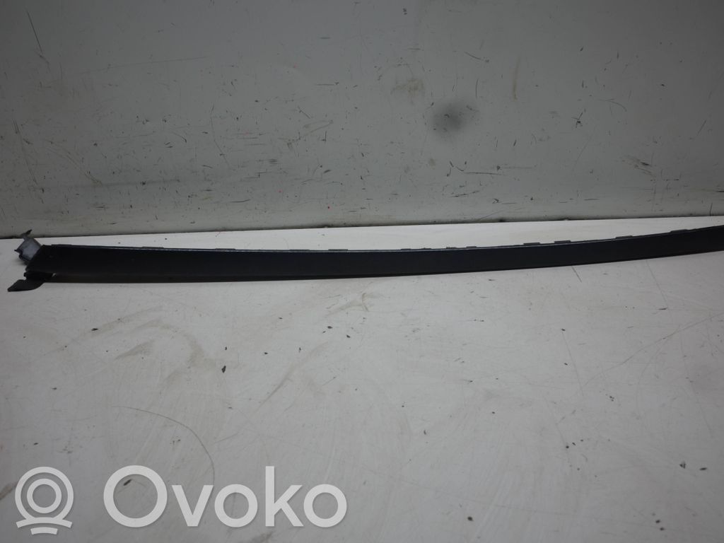 Citroen C4 I Priekinių durų stiklo apdaila 