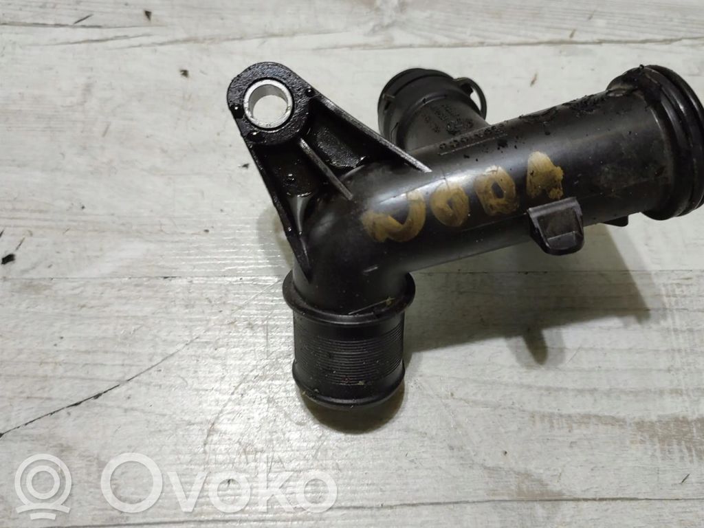 Peugeot 308 Engine coolant pipe/hose 