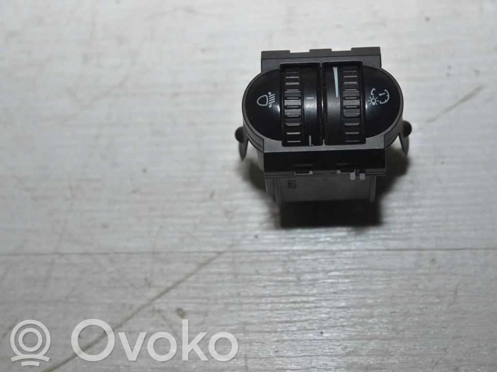 Volkswagen Scirocco Headlight level height control switch 