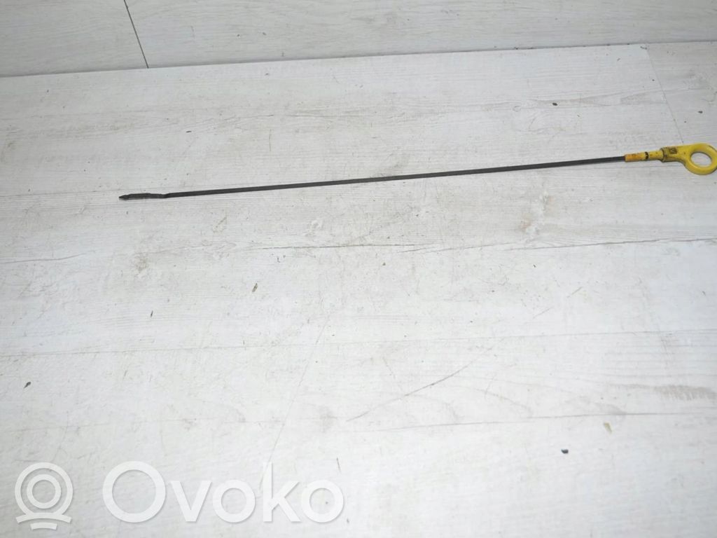 Skoda Fabia Mk3 (NJ) Oil level dip stick 
