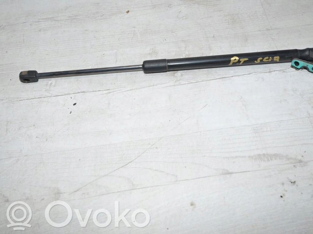 Volkswagen Scirocco Tailgate/trunk strut/damper 