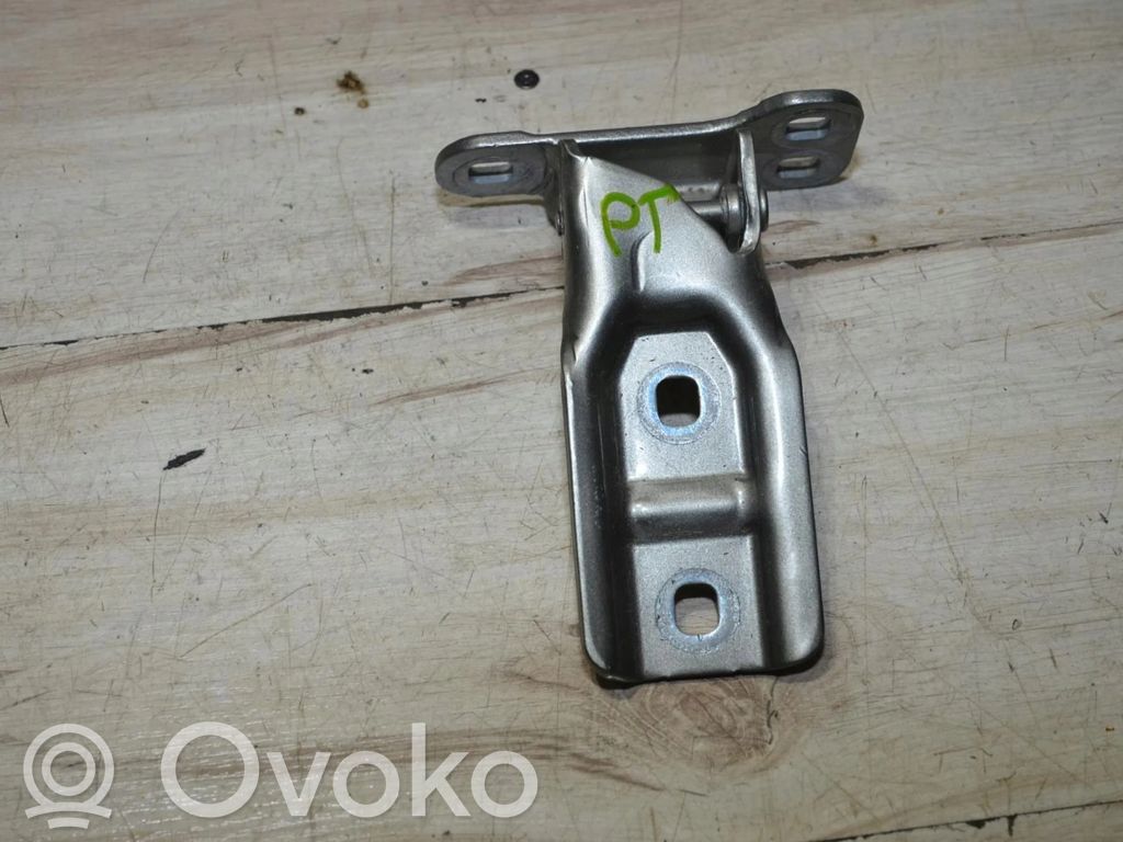 BMW 2 F45 Tailgate/trunk/boot hinge 