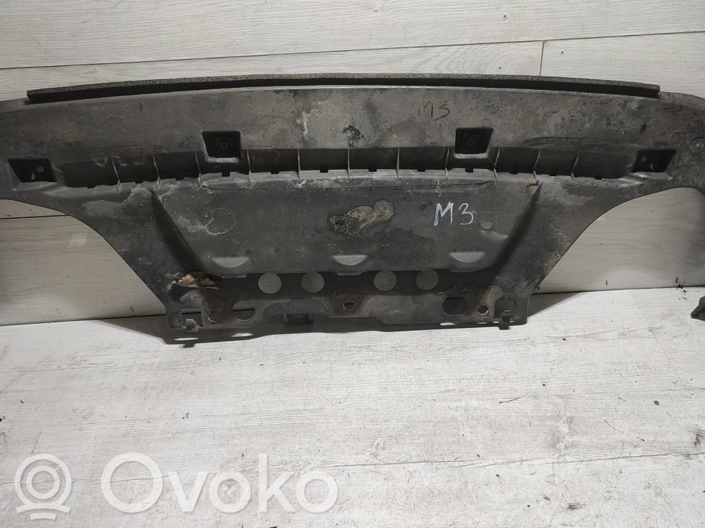 Mazda 3 III Priekinės važiuoklės dugno apsauga 