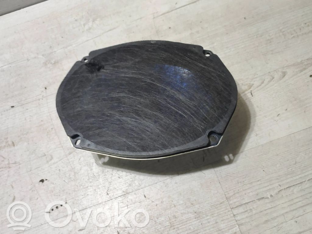 Jeep Cherokee Front door speaker 