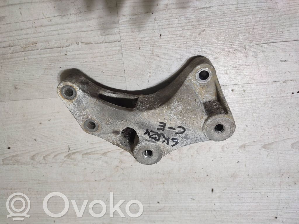 Opel Corsa E Gearbox mounting bracket 