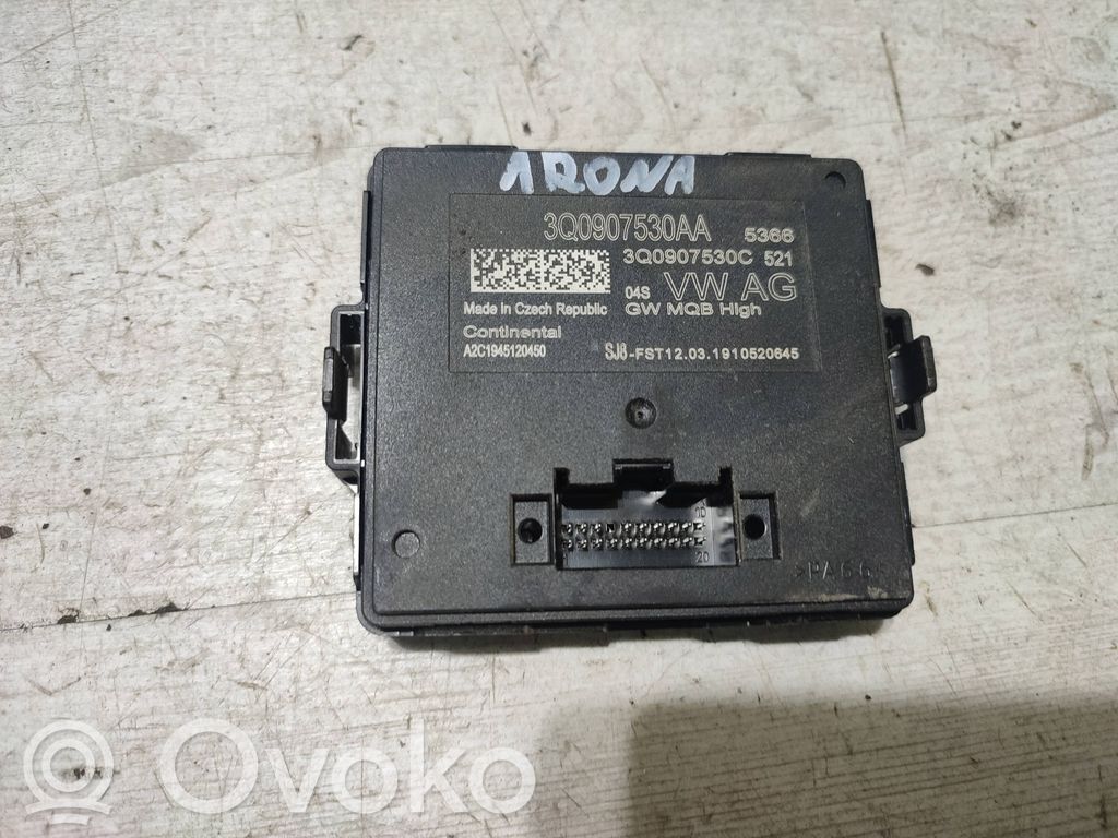 Seat Arona Gateway control module 