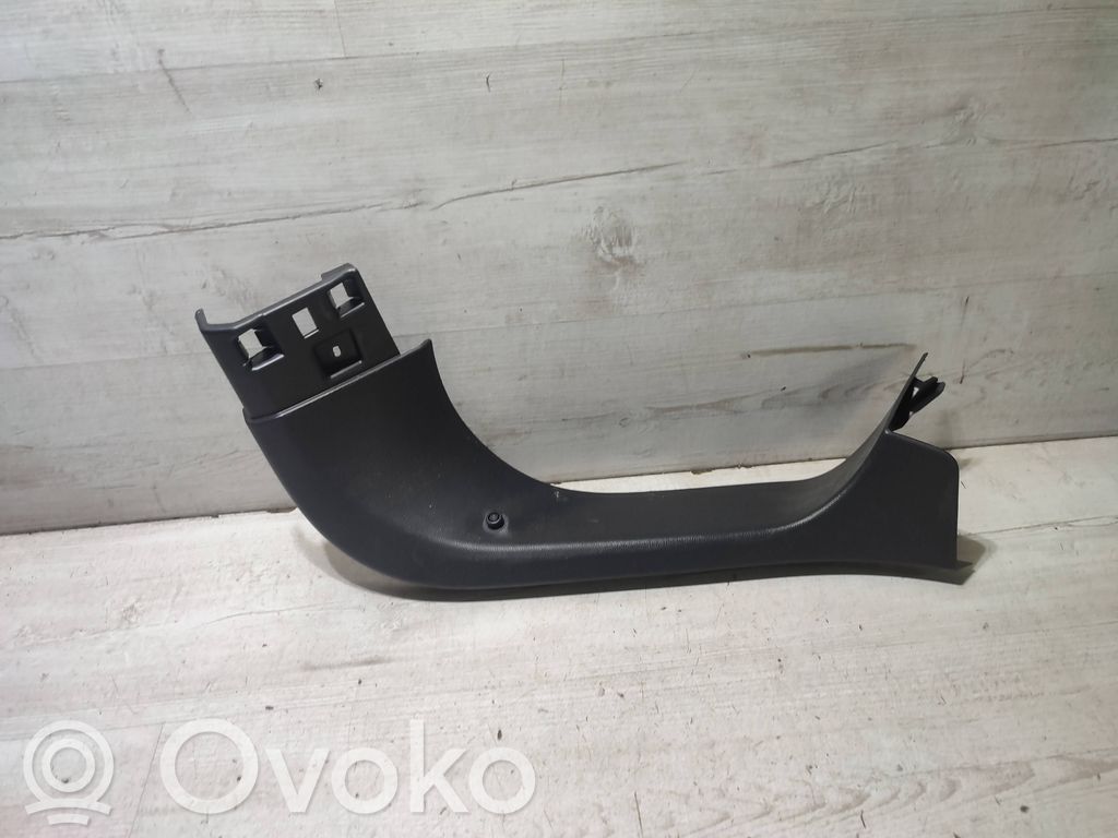 Peugeot 2008 II Tailgate trim 