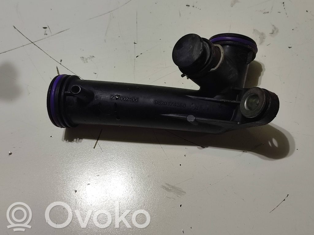 Peugeot 2008 II Engine coolant pipe/hose 