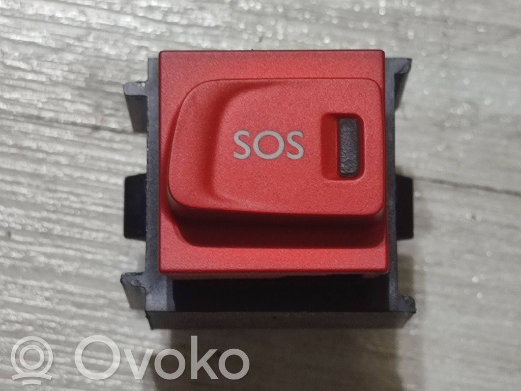 Peugeot Rifter Sos button 