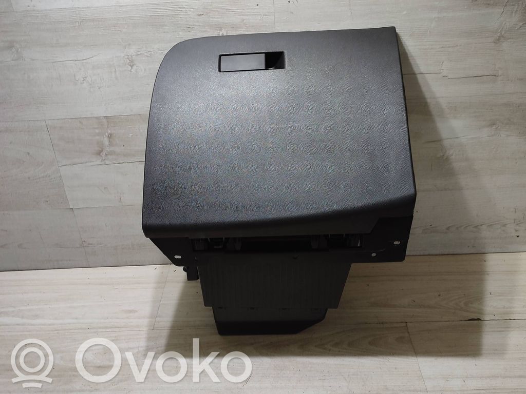 Guantera   P004428540