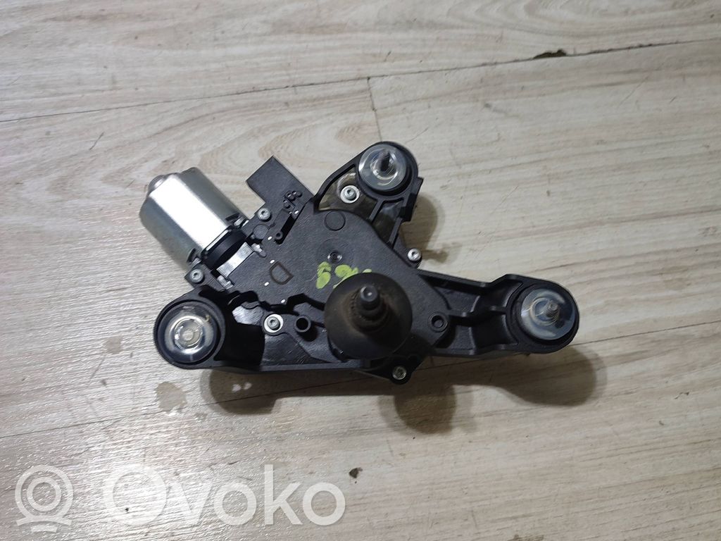 Opel Corsa F Galinio stiklo valytuvo varikliukas 