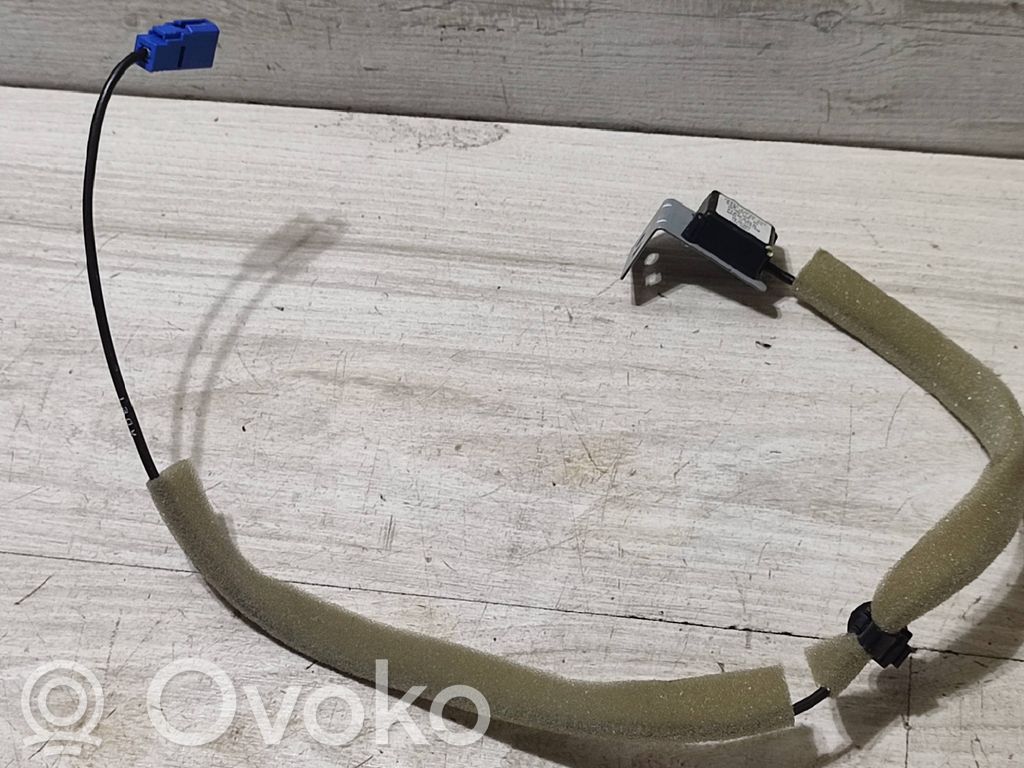 Suzuki Vitara (LY) Aerial GPS antenna 