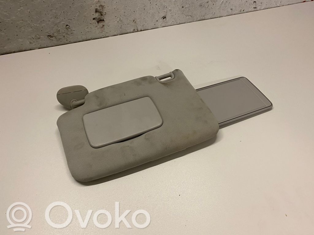 Sun visor