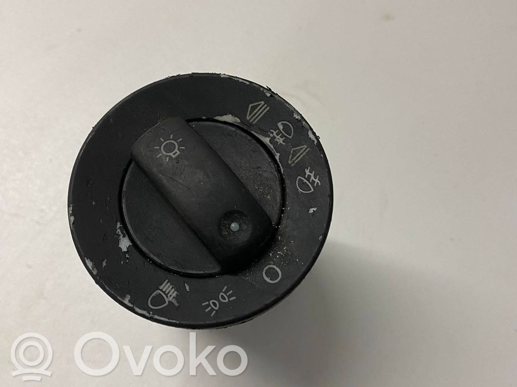 Audi A4 S4 B6 8E 8H Interruptor de luz 