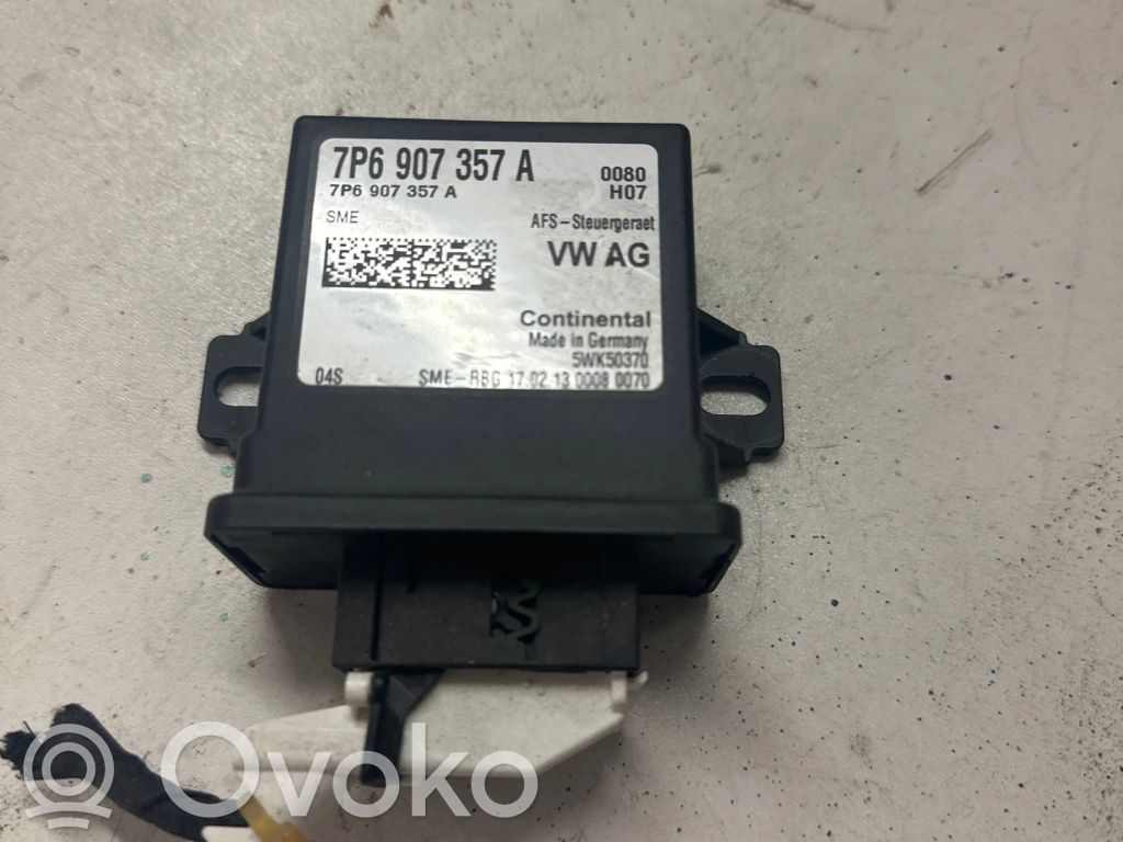 Volkswagen Golf VII Light module LCM 