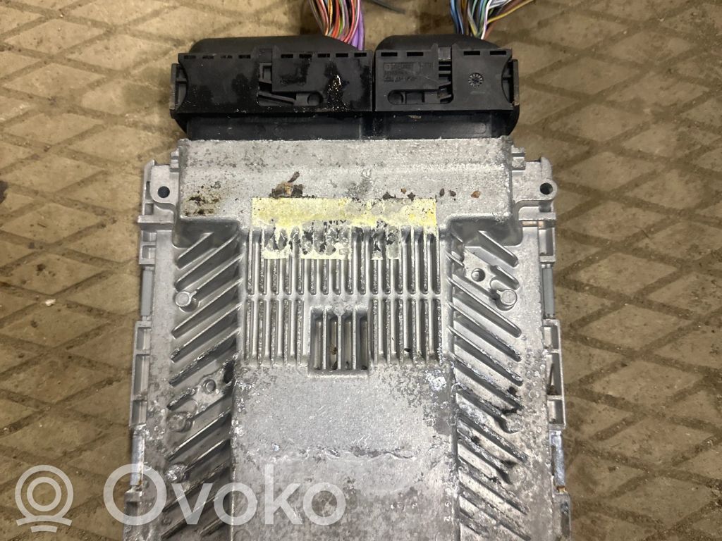 Audi A4 S4 B8 8K Engine control unit/module ECU 