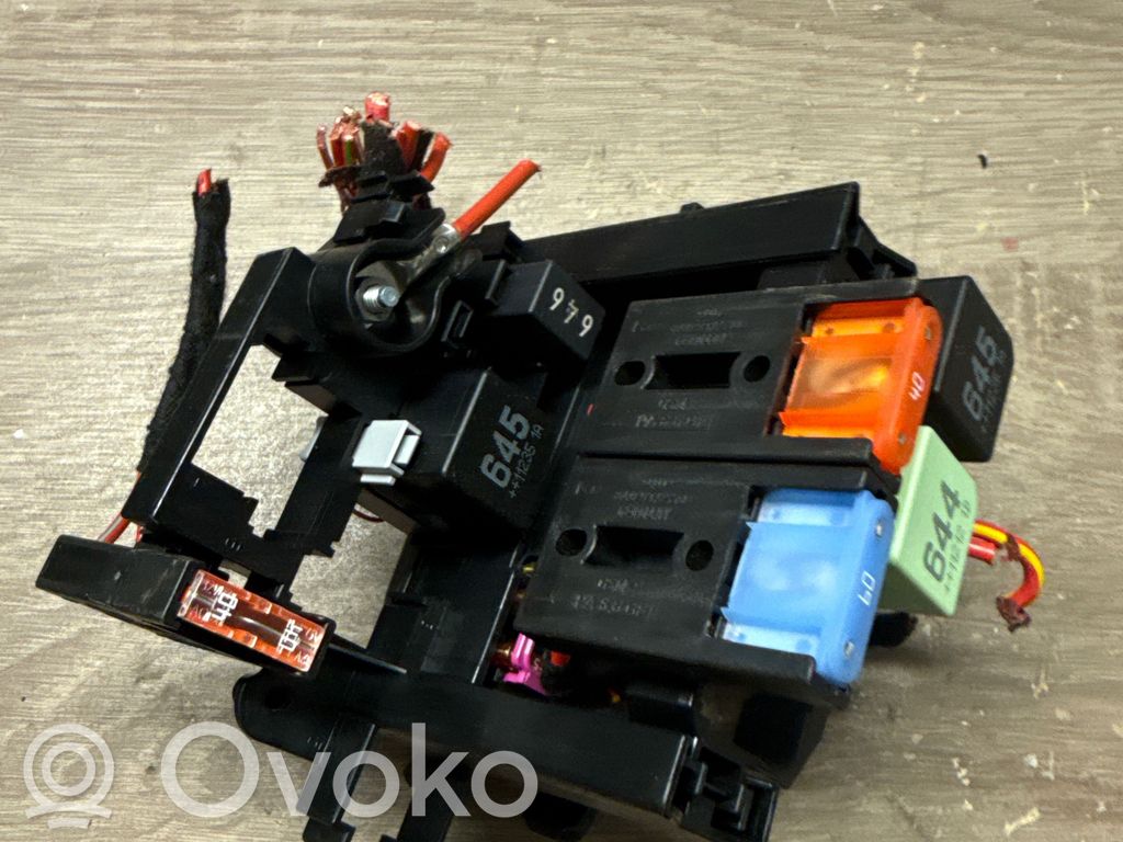 Sulakemoduuli   4G1937503A