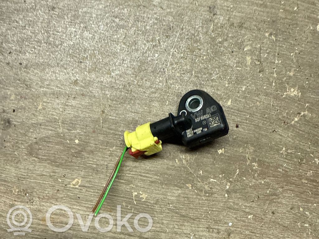 Seat Ibiza V (KJ) Airbag deployment crash/impact sensor 