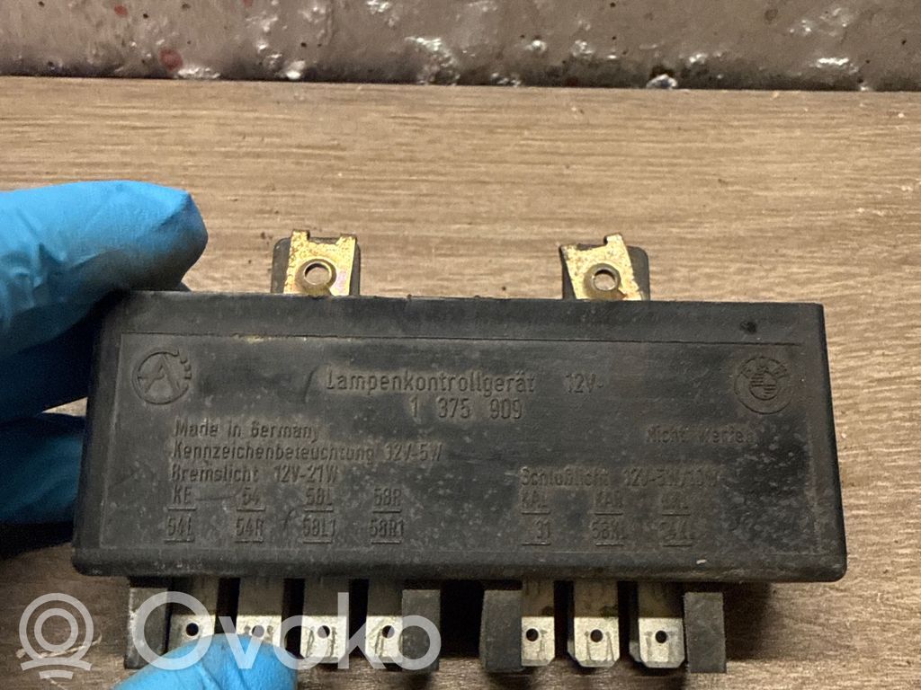 BMW 3 E30 Módulo de luz LCM 