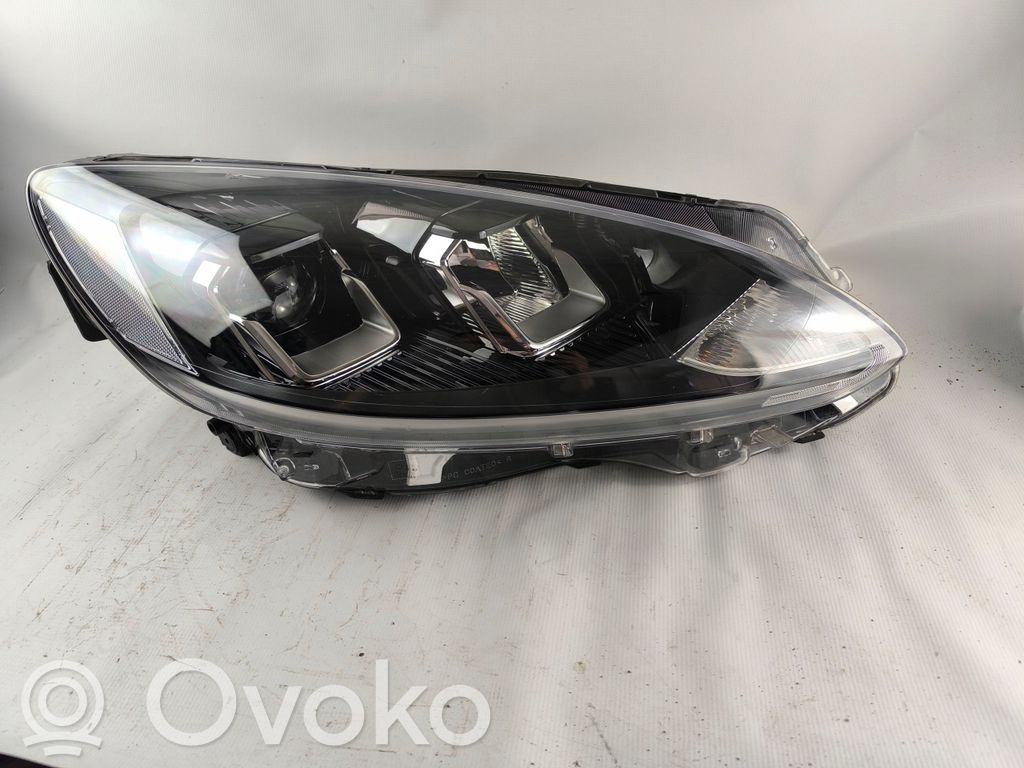Ford Kuga III Scheinwerfer 