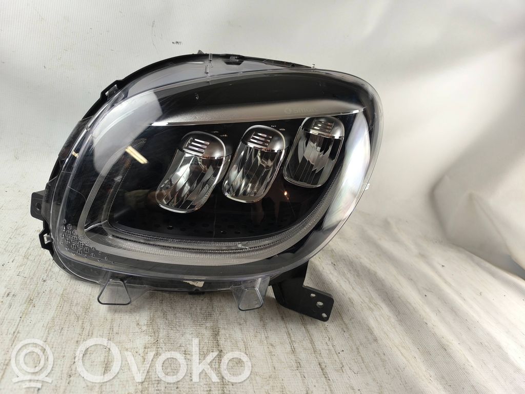 Smart ForTwo III C453 Headlight/headlamp 