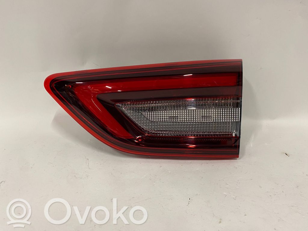 Ford Kuga III Luci posteriori del portellone del bagagliaio 