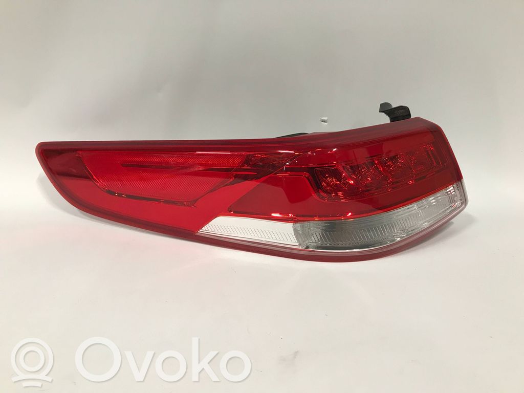 Rear/tail lights   92401D4,92401D4