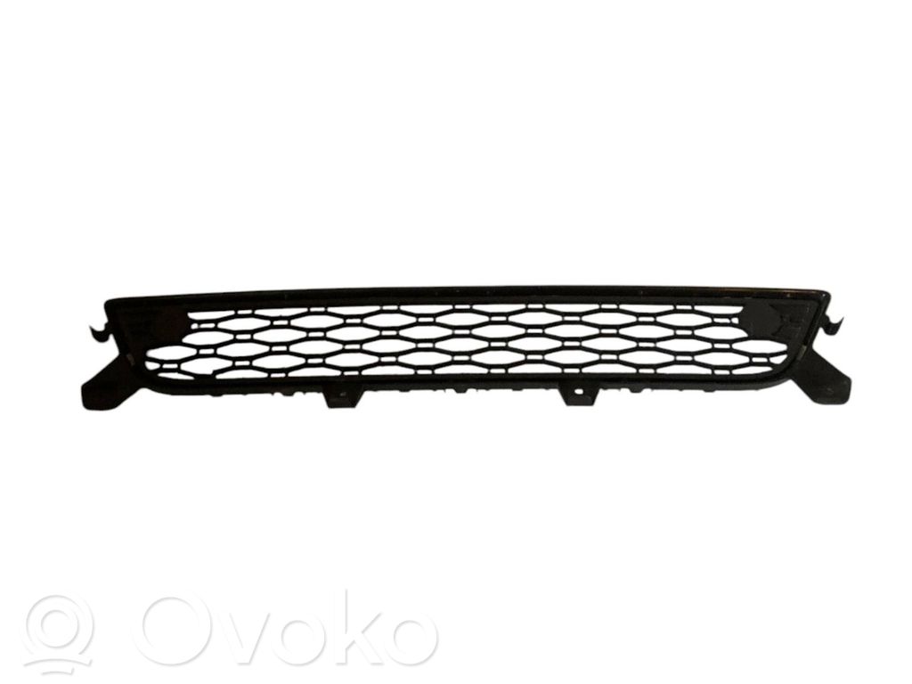 Volvo XC60 Front bumper lower grill 