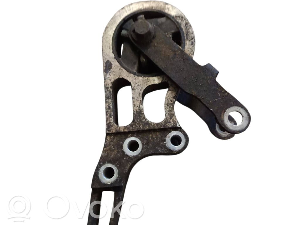 Volvo V40 Engine mount bracket 