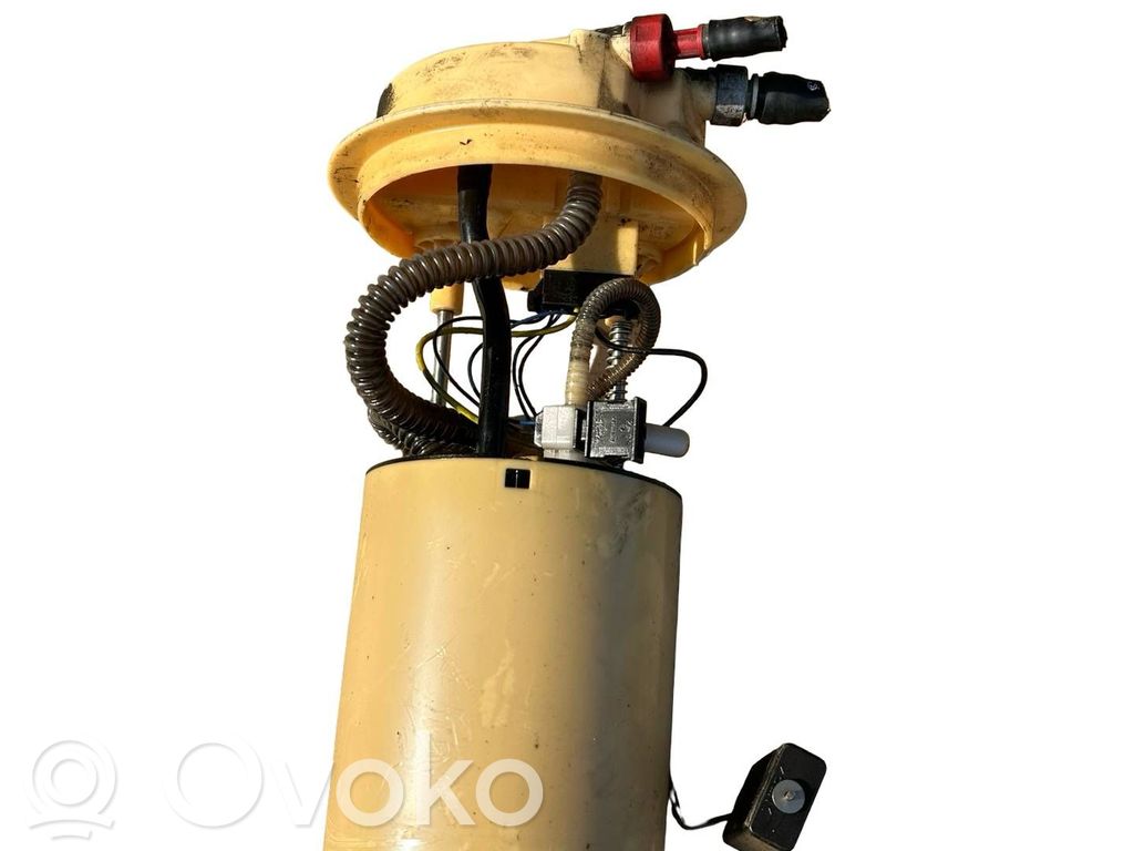 Volvo V60 Pompe à carburant 