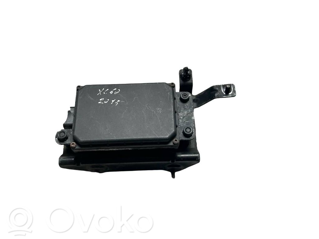 Volvo XC60 Distronic sensor radar 
