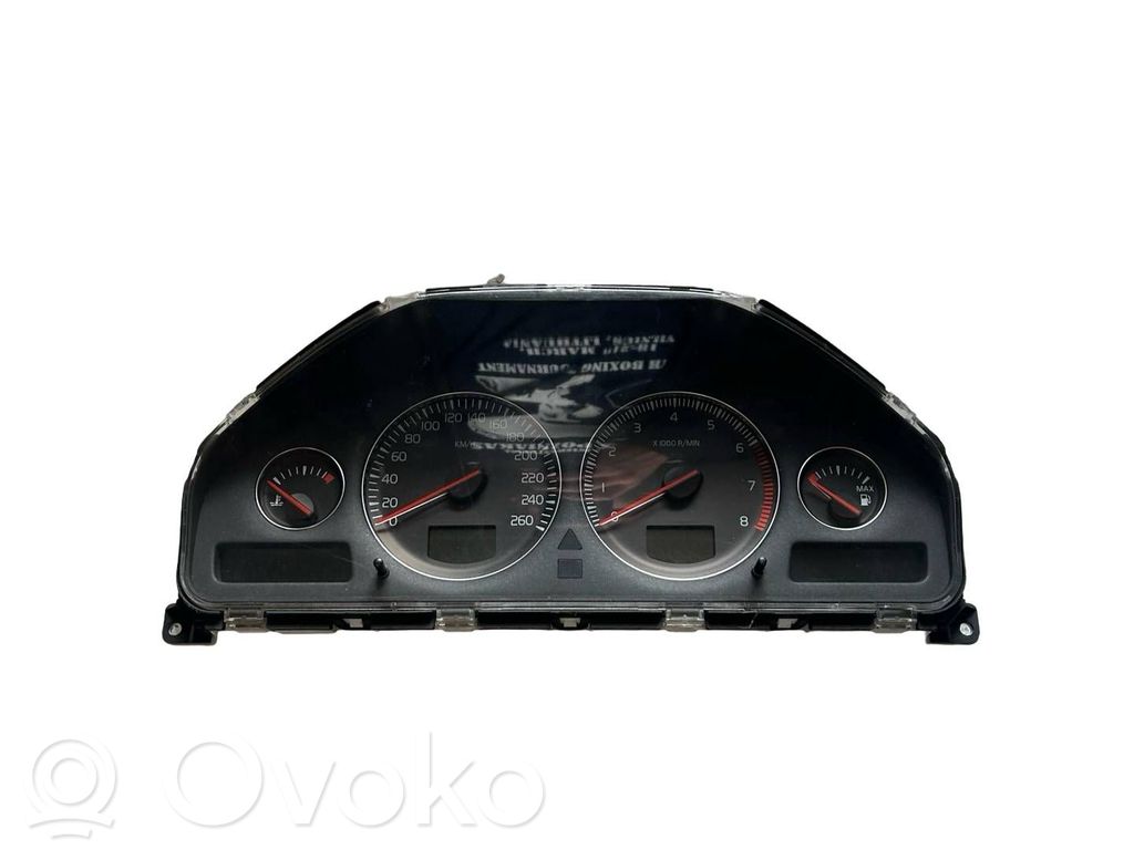 Volvo V70 Speedometer (instrument cluster) 