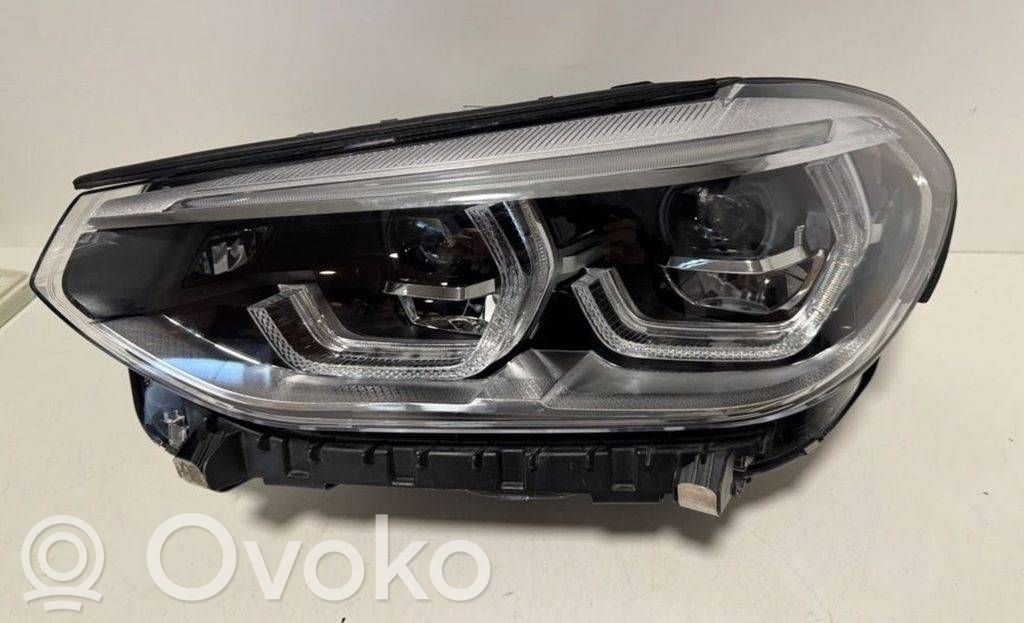 BMW X3 G01 Lampa przednia 