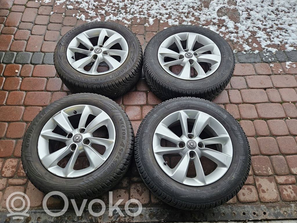 Llanta forjada R18   4X100