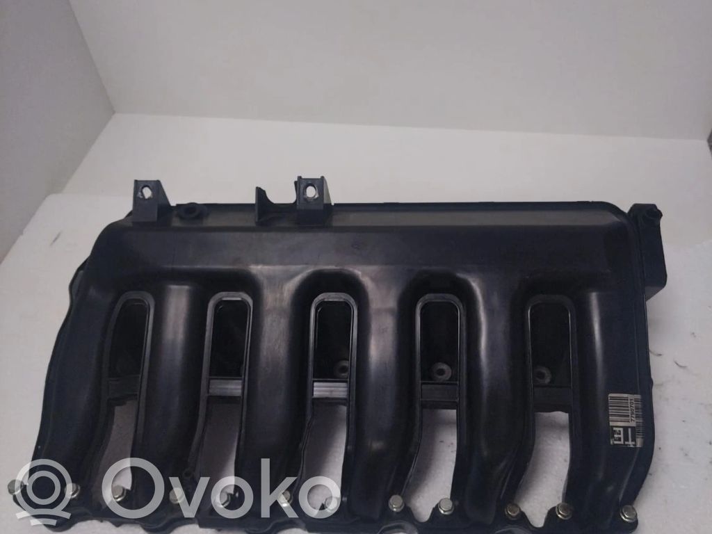BMW X5 E70 Kolektorius įsiurbimo 