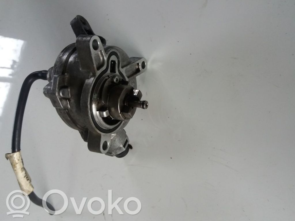 Vacuum pump   31219463