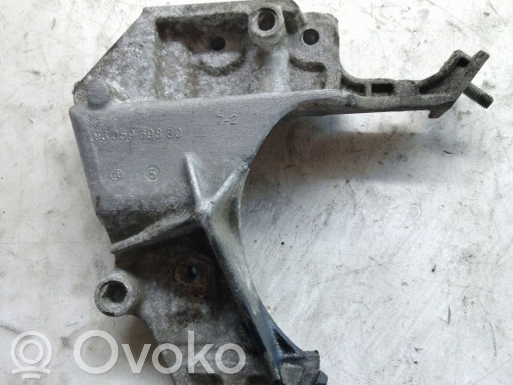 Engine mounting bracket   9635969880