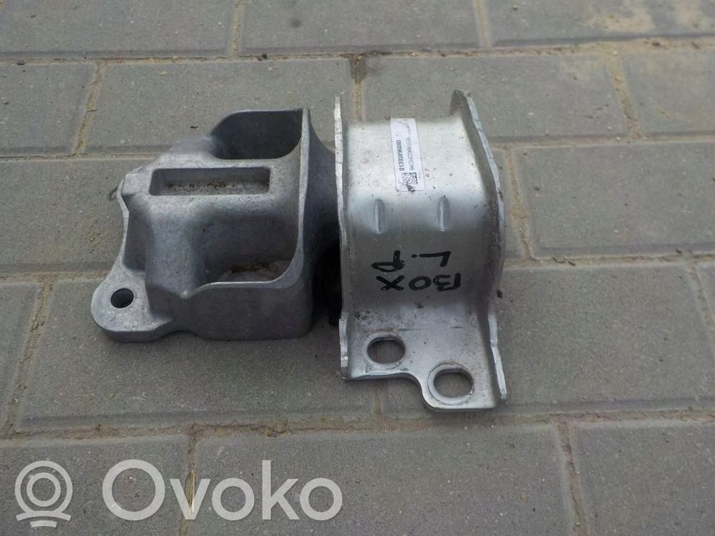 Smart ForTwo I Engine mount bracket 