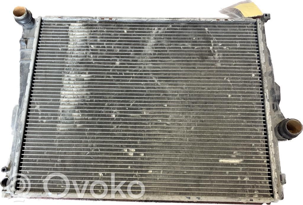 Aušinimo skysčio radiatorius   1613090,372180