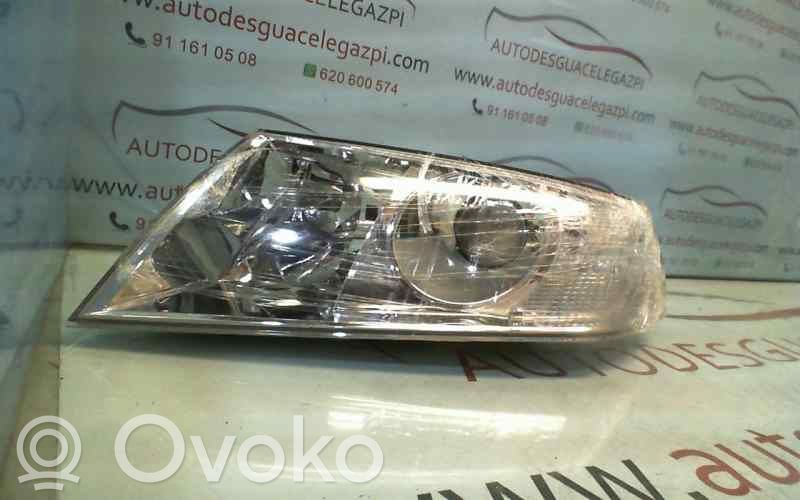 Skoda Octavia Mk2 (1Z) Headlight/headlamp 