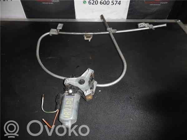 Renault Clio I Pagrindinis priekinių durų stiklas (keturdurio) 