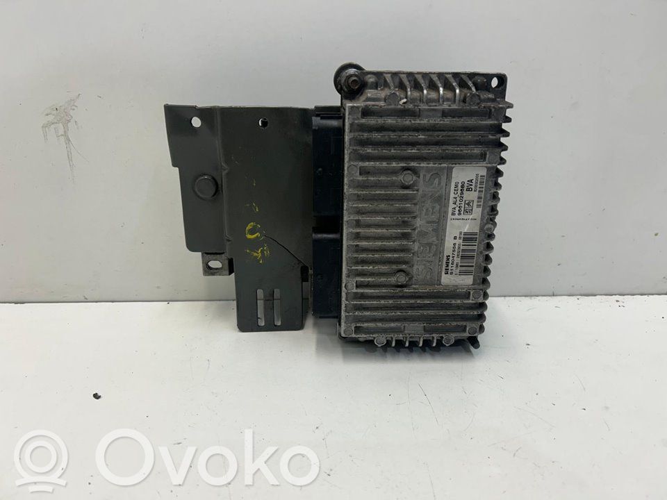 Engine control unit/module   9661029680,542220