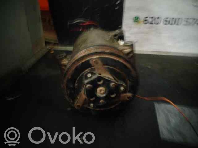 Renault Megane II Compressore aria condizionata (A/C) (pompa) 
