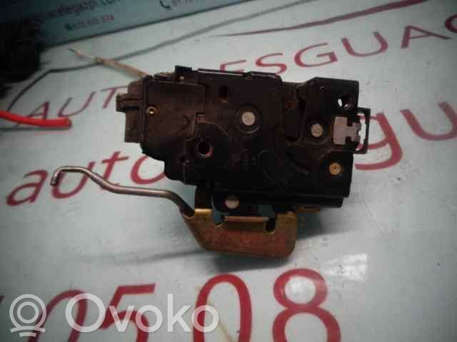 Audi A6 Allroad C5 Rear door lock 