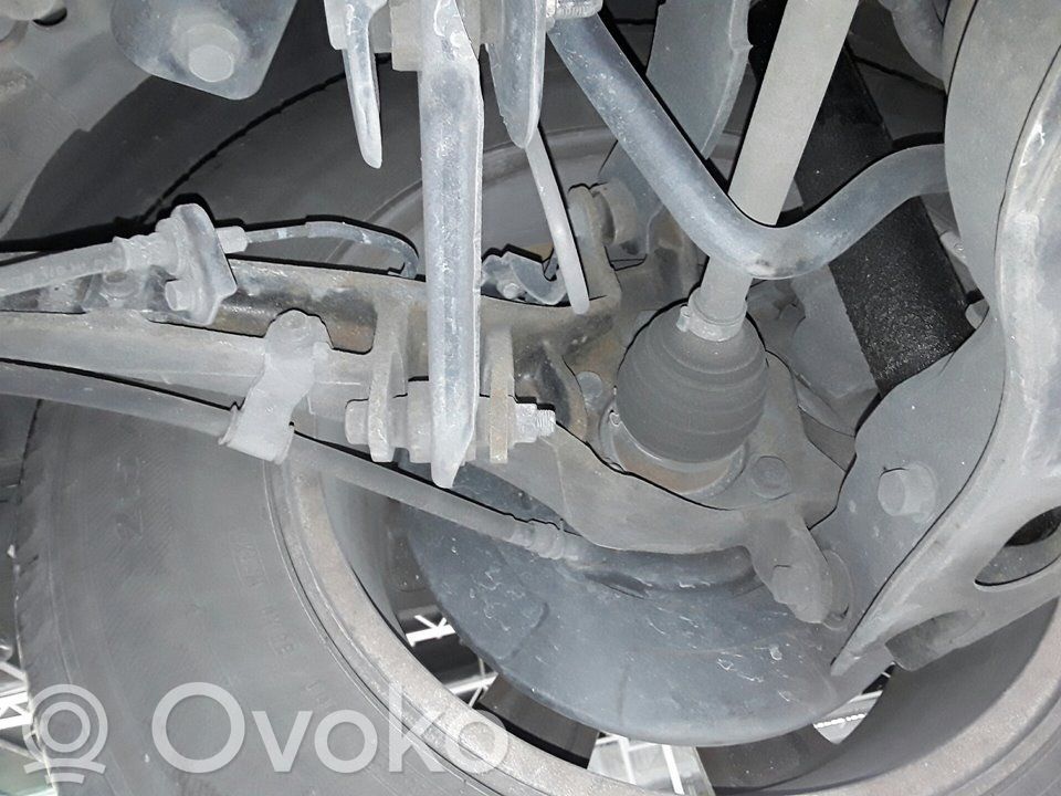 Zwrotnica koła tylnego   5175EF,499790