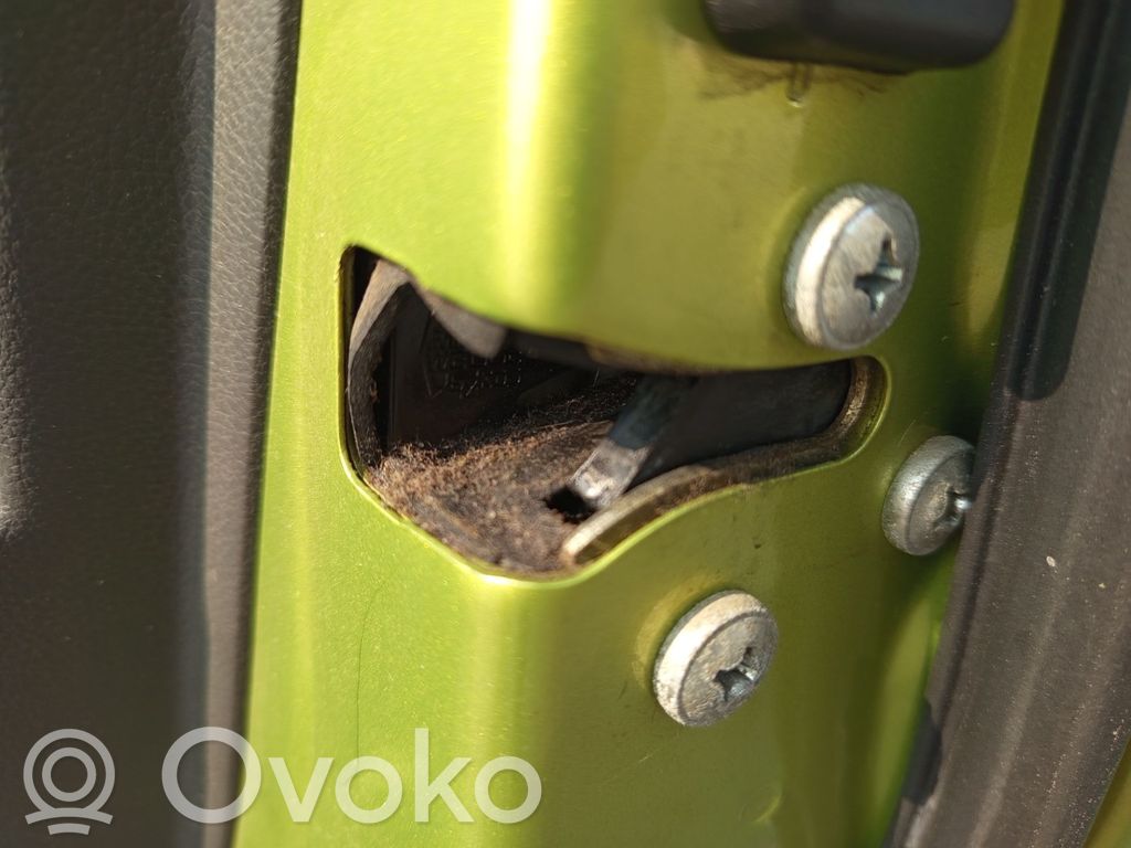 Chevrolet Spark Zamek drzwi tylnych 