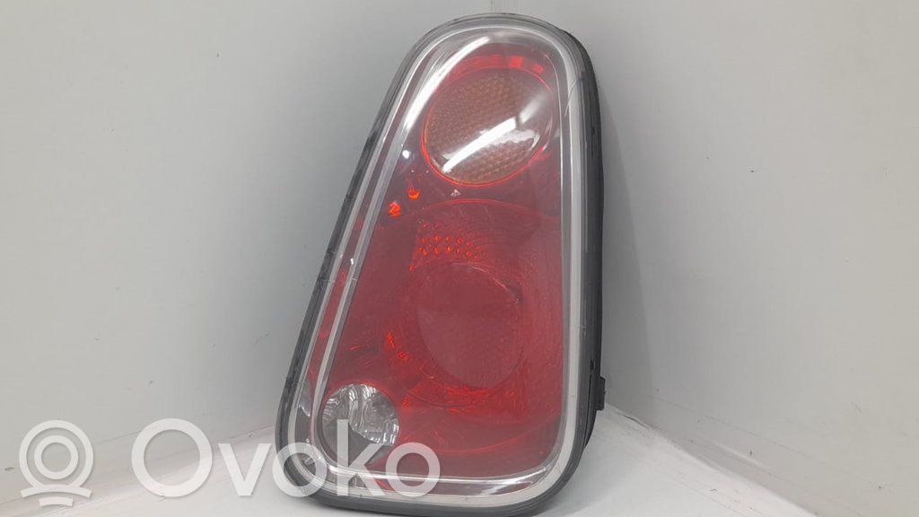 Luz trasera/de freno   2850029310,W11B16A