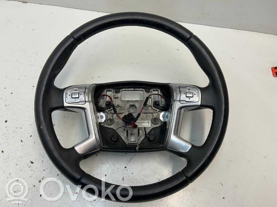 Volante   305479899M95AA,551022