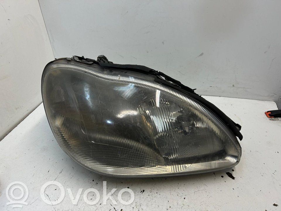 Mercedes-Benz S W220 Lampa przednia 